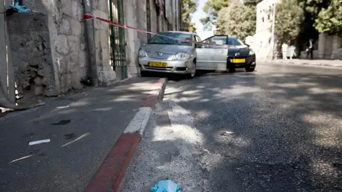 תאונת דרכים ברחוב הנביאים בירושלים בה נפצעו חמישה אנשים, אוקטובר 2010 תאונת דרכים ברחוב הנביאים בירושלים בה נפצעו חמישה אנשים, אוקטובר 2010