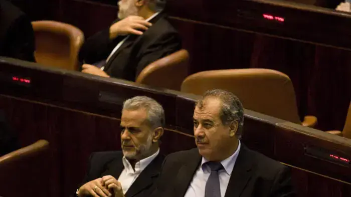 מוחמד ברכה ואברהים צרצור בפתיחת מושב הכנסת, אוקטובר 2010