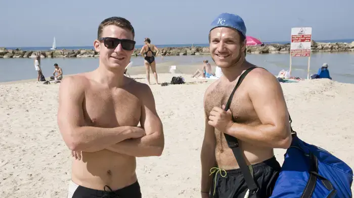 חוף הים, אוקטובר 2010