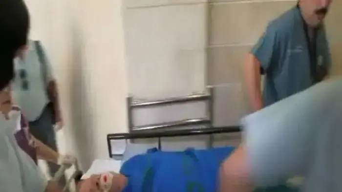וידאו לדסק - הלקוח שיסף את גרונו של פקיד הבנק - שדרוג