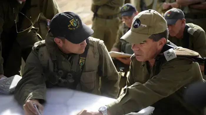 ביקור הרמטכ"ל, גבי אשכנזי, בבסיס אימונים של זרוע היבשה