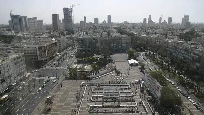 שבירת שיא גינס במשחק השחמט הסימולטני הגדול בעולם, ככר רבין, אוקטובר 2010