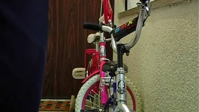 האם שהשליכה את ילדיה מהחלון הואשמה