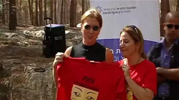 ח"כ ציפי לבני ביקרה ביום גיבוש למלכת המדבר