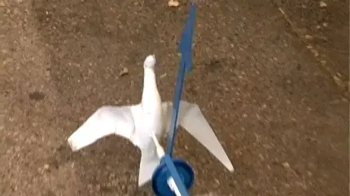 אלמונים השחיתו מיצב במאהל שליט
