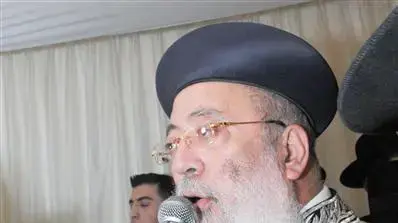 הרב שלמה עמר בחתונת בנו של שלמה בניזרי, נובמבר 2010