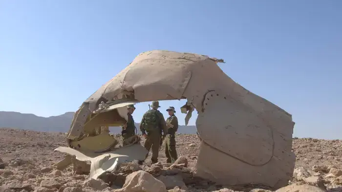 חיפושים אחר שרידי הגופות של הטייס והנווט שנהרגו שהתרסקות מטוס קרב, נובמבר 2010 חיפושים אחר שרידי הגופות של הטייס והנווט שנהרגו שהתרסקות מטוס קרב, נובמבר 2010
