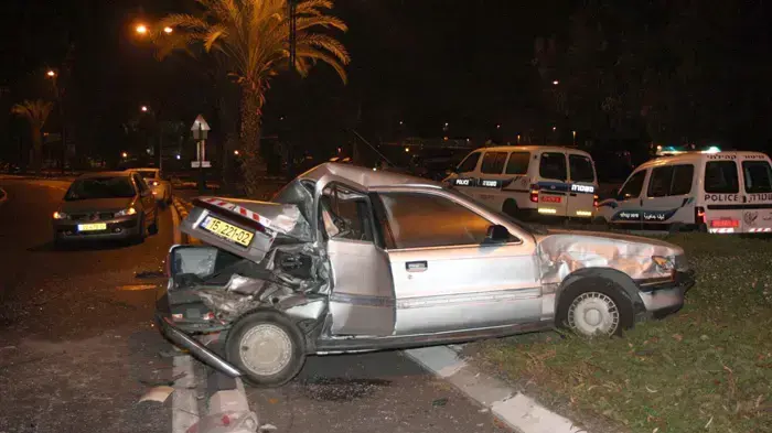 משאית פגעה בהולכי רגל בעכו משאית פגעה בהולכי רגל בעכו