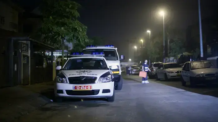 תמונות מזירת הרצח בנתניה תמונות מזירת הרצח בנתניה