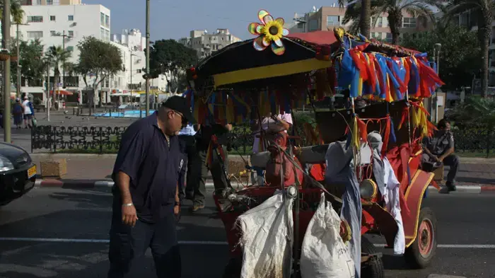 כרכרה בנתניה שעשתה תאונת דרכים וגרמה לפציעתם של שישה בני אדם, נובמבר 2010 כרכרה בנתניה שעשתה תאונת דרכים וגרמה לפציעתם של שישה בני אדם, נובמבר 2010