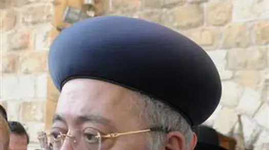 הרב שלמה עמאר בתפילה המונית למען הגשם בכותל, נובמבר 2010
