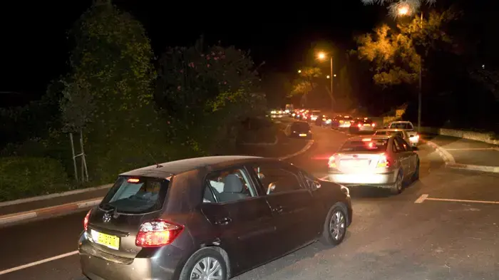 פינוי שכונת דניה בחיפה עקב השריפה בכרמל פינוי שכונת דניה בחיפה עקב השריפה בכרמל