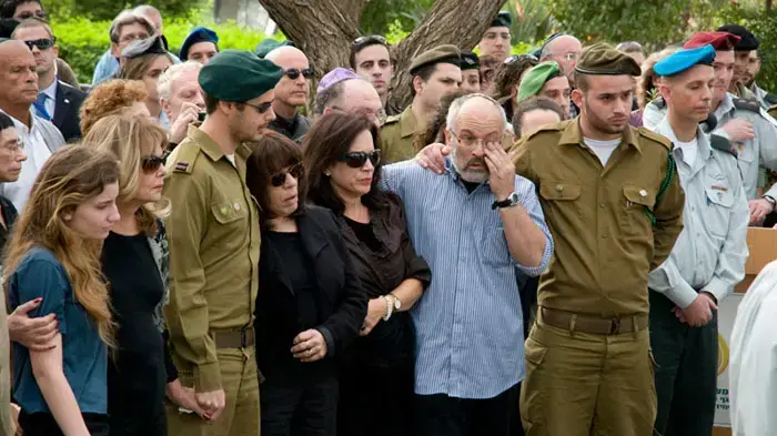 הלוויתו של האלוף לשעבר אברהם אברשה טמיר, דצמבר 2010