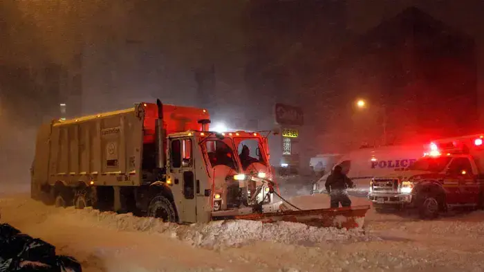 פינוי שלג בברוקלין, ניו יורק