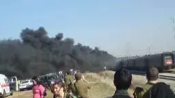 רכבת עלתה באש ליד שפיים