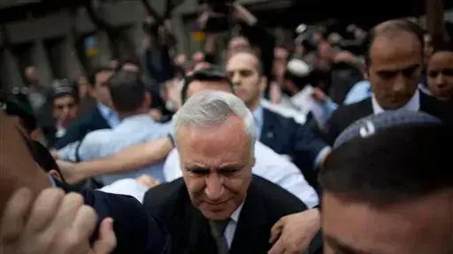 הנשיא לשעבר משה קצב בהכרעת הדין, דצמבר 2010