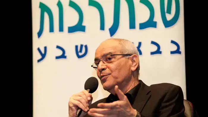 דן חלוץ באירוע שבתרבות באר שבע, ינואר 2011 דן חלוץ באירוע שבתרבות באר שבע, ינואר 2011