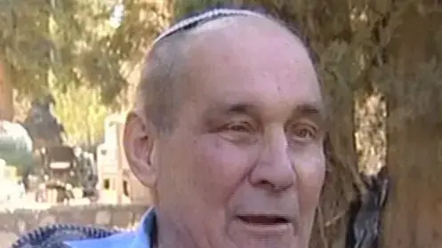 חנן פורת נלחם על חייו