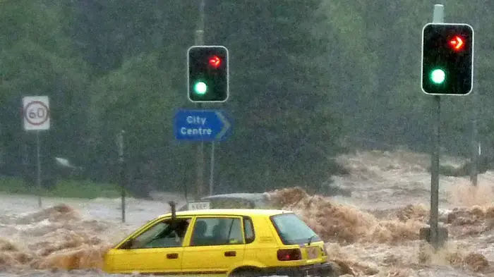 שיטפונות בעיירה טוומבה בקווינסלנד, אוסטרליה