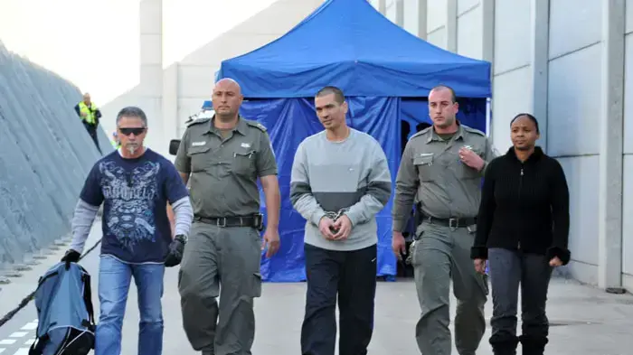 האחים אברג'יל הוסגרו לארה"ב האחים אברג'יל הוסגרו לארה"ב