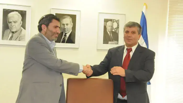שלום שמחון וזאב אלקין אחרי ההודעה על פרישתו ממפלגת העבודה, ינואר 2011