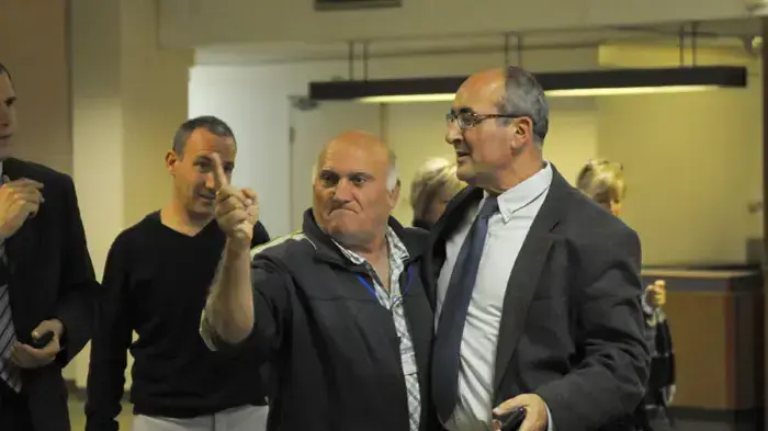 אווירה בכנסת ביום בו ברק התפטר ממפלגת העבודה ובעקבותיו התפטרו מהממשלה בנימין בן אליעזר, בוז'י הרצוג ואבישי ברוורמן, ינואר 2011