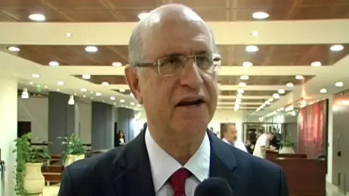 תגובות נוספות על המפץ הגדול בעבודה
