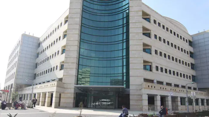 עומס בבית החולים הלל יפה בחדרה בעקבות עיצומי האחיות, ינואר 2011 עומס בבית החולים הלל יפה בחדרה בעקבות עיצומי האחיות, ינואר 2011