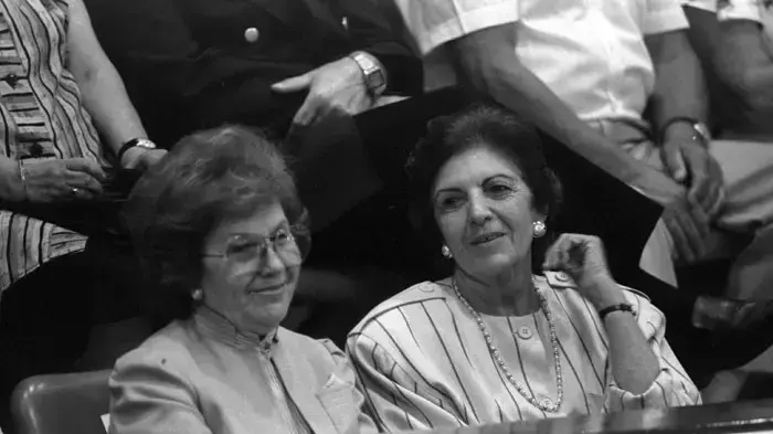  סוניה פרס