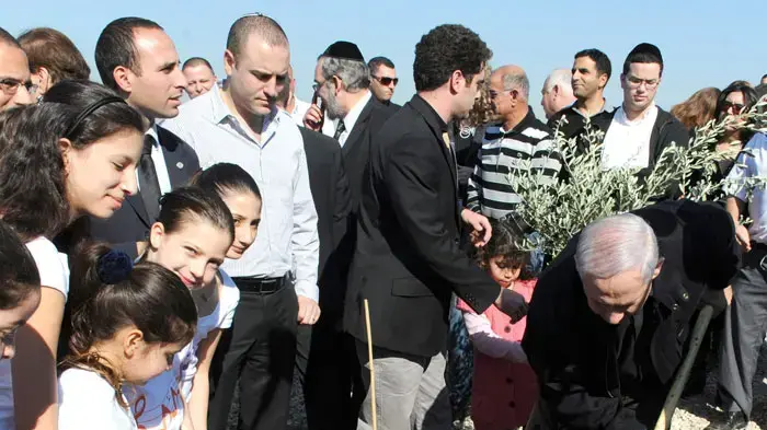 ראש הממשלה בנימין נתניהו בנטיעות טו בשבט בפארק אריאל שרון