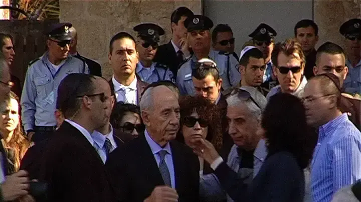 הלוויתה של סוניה פרס