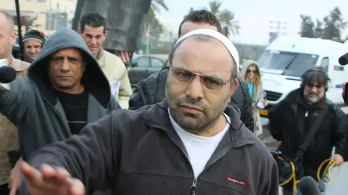 יונה אברושמי משתחרר מכלא הדרים, ינואר 2011 יונה אברושמי משתחרר מכלא הדרים, ינואר 2011
