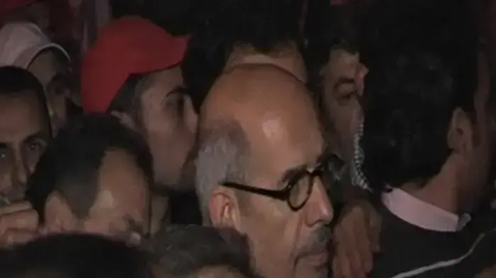 המהומות נמשכות: אל-בראדעי זוכה לתמיכה רחבה המהומות נמשכות: אל-בראדעי זוכה לתמיכה רחבה