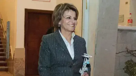 דליה איציק בחגיגית בר המצווה של בנו של אלי ישי, ינואר 2011