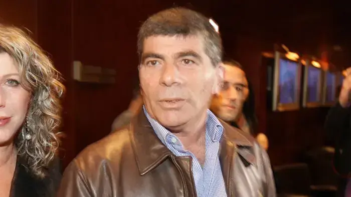 גבי אשכנזי במסיבתו של מנחם הורוביץ שחגג את מעברו לתל אביב מקריית שמונה, פברואר 2011