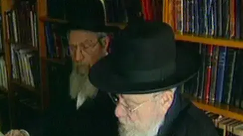צו מעצר נגד הרב דב ליאור שכבר  הודיע - לא אתייצב