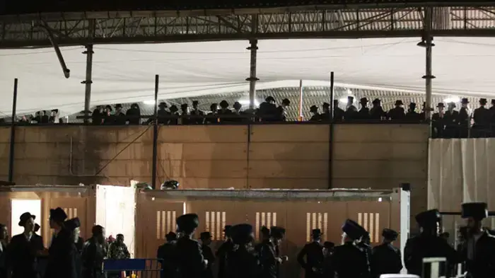 חתונת נכדתו של האדמו"ר מוישניץ בבני ברק, פברואר 2011