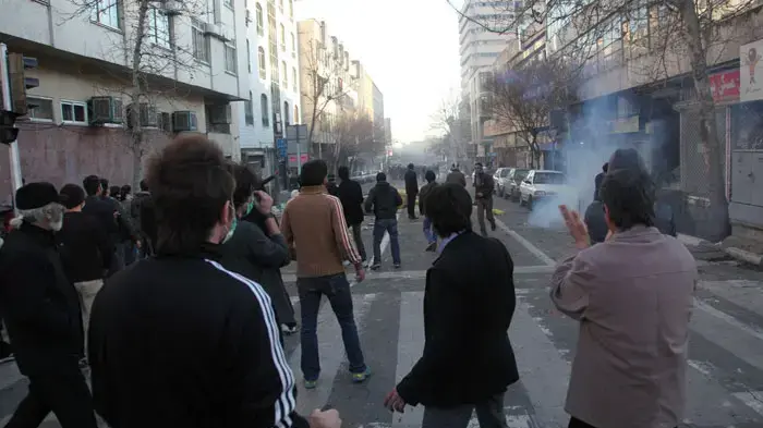 הפגנות אופוזיציה בטהרן בירת אירן, 14 בפברואר 2011 הפגנות אופוזיציה בטהרן בירת אירן, 14 בפברואר 2011