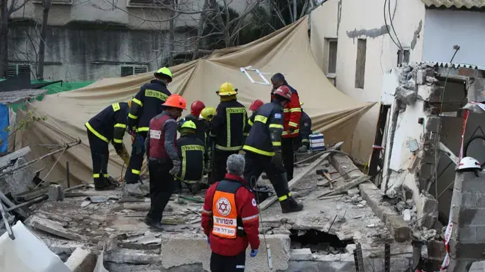 בית קרס בפיצוץ בלון גז בחדרה בית קרס בפיצוץ בלון גז בחדרה