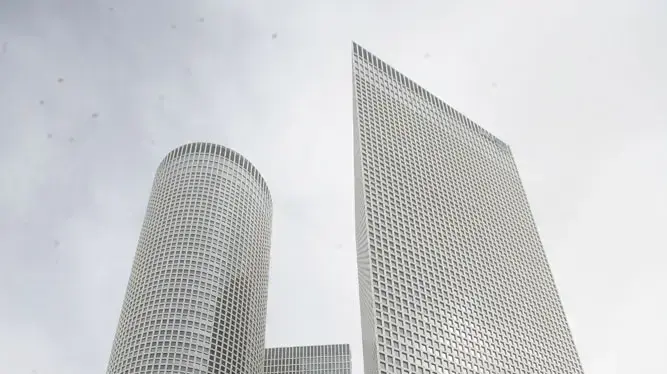 אובך ברחבי תל אביב, תצפית ממגדלי עזריאלי, פברואר 2011