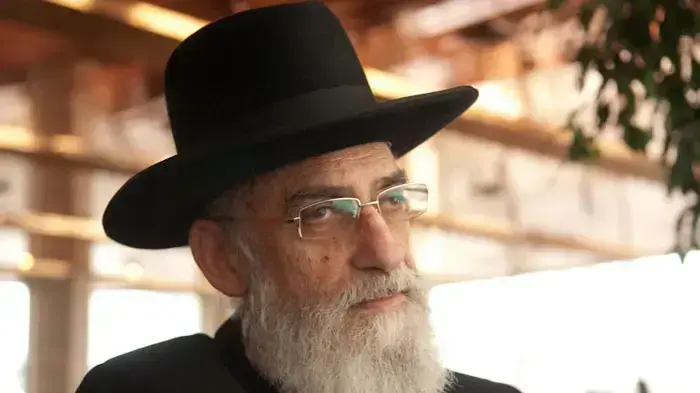 הרב יעקב רוז'ה, נציג הרבנות הראשית במכון הלאומי לרפואה משפטית הרב יעקב רוז'ה, נציג הרבנות הראשית במכון הלאומי לרפואה משפטית