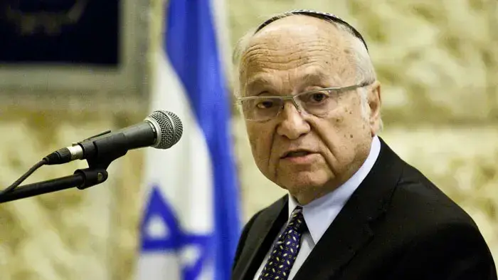 שר המשפטים יעקב נאמן בטקס השבעת שופטים בנוכחות נשיא המדינה בבית המשפט העליון, מרץ 2011