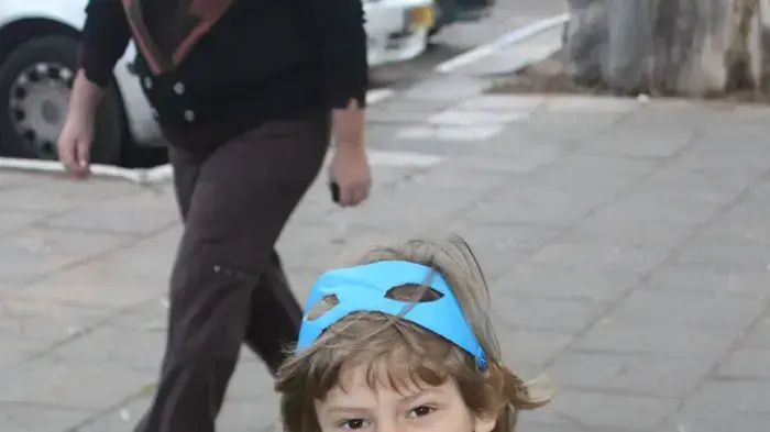 ילדים מחופשים בחדרה, פורים, מרץ 2011