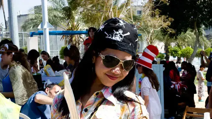מסיבת תחפושות לילדי עובדים זרים בגינת לוינסקי, פורים, מרץ 2011