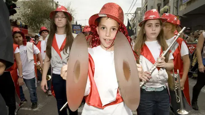 תהלוכת העדלאידע בחולון, פורים, מרץ 2011 תהלוכת העדלאידע בחולון, פורים, מרץ 2011