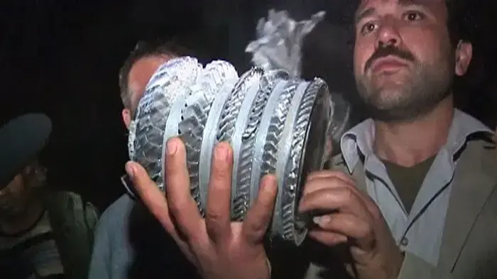 לוב: מתחם מגוריו של קדאפי בטריפולי הופגז