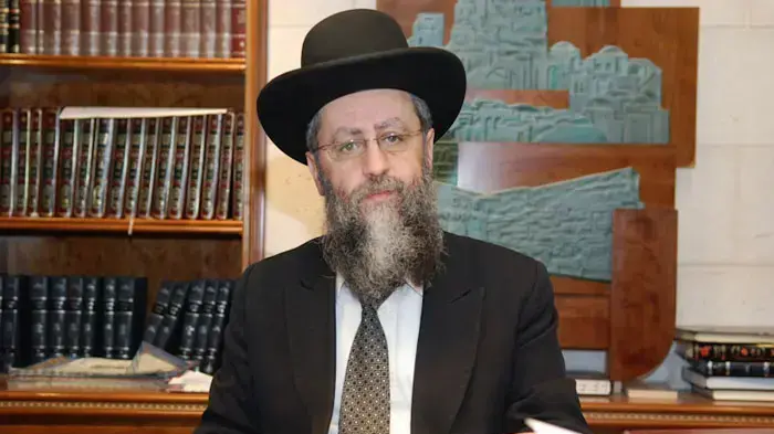 הרב דוד יוסף , בנו של הרב עובדיה יוסף, רבה של שכונת הר נוף בירושלים וראש כולל יחוה דעת, מרץ 2011 הרב דוד יוסף , בנו של הרב עובדיה יוסף, רבה של שכונת הר נוף בירושלים וראש כולל יחוה דעת, מרץ 2011