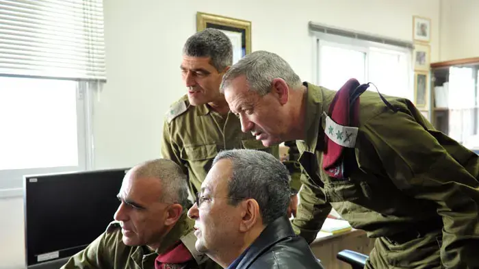 שר הביטחון אהוד ברק בסיור באוגדת עזה