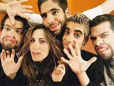 דרישה להוריד את &rdquo;האקדמיה לצחוק&rdquo; מערוץ 2