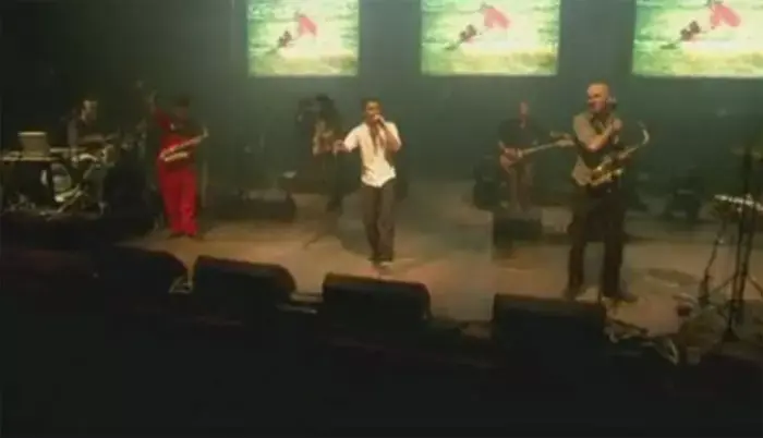 מיוחד: בלקן ביט בוקס בהופעה